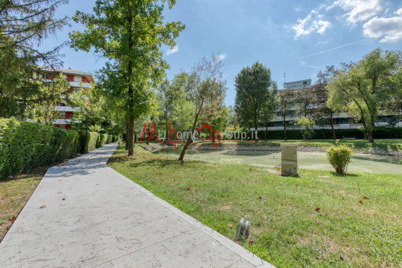 ALBIGNASEGO ZONA SANT' AGOSTINO - Vicino all'Alì di via Modigliani e alla scuola primaria Falcone...