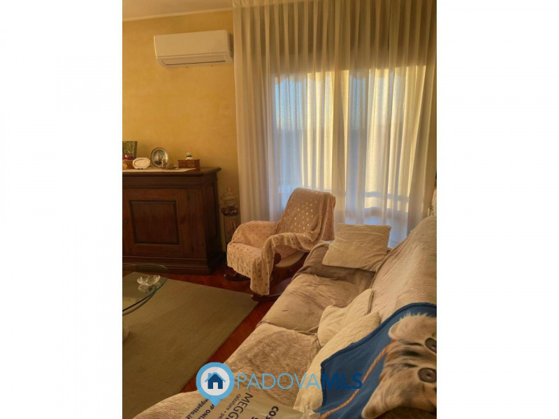 Immobile in esclusiva al Gruppo Padova MLS

PADOVA – TORRE | Luminoso appartamento con 2 camere, ...