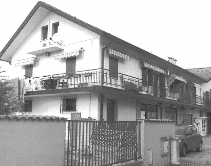 Rif. A.A.73-182

Vendita all'asta - appartamento al 1° piano con sottotetto in data 16 luglio 202...