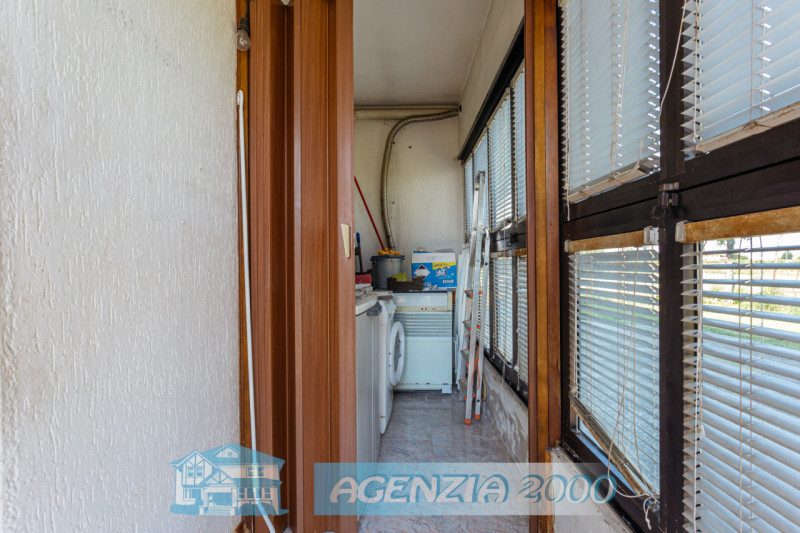 DUE ABITAZIONI IN UN'UNICA PROPRIETA', IMMERSA NELLA TRANQUILLITA' DELLA CAMPAGNA DI ARRE!!! CON ...