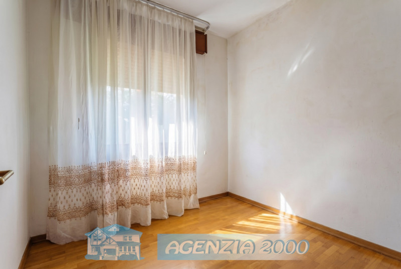 DUE ABITAZIONI IN UN'UNICA PROPRIETA', IMMERSA NELLA TRANQUILLITA' DELLA CAMPAGNA DI ARRE!!! CON ...