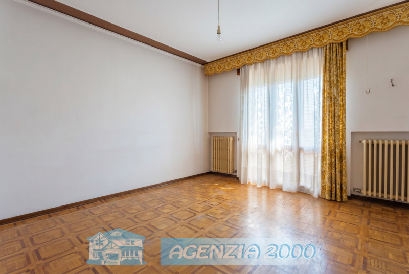 DUE ABITAZIONI IN UN'UNICA PROPRIETA', IMMERSA NELLA TRANQUILLITA' DELLA CAMPAGNA DI ARRE!!! CON ...