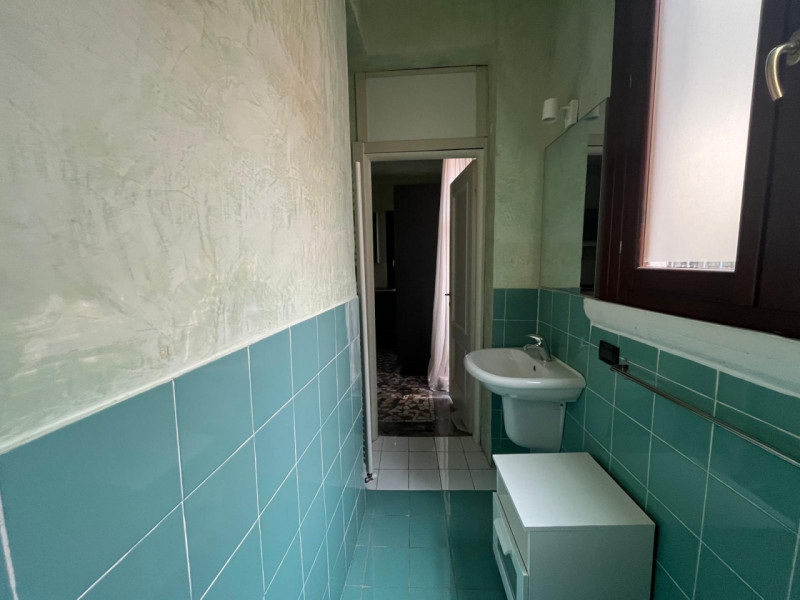 UBICAZIONE E CONTESTO
Nel cuore del Centro Storico di Vicenza, in una posizione privilegiata e co...