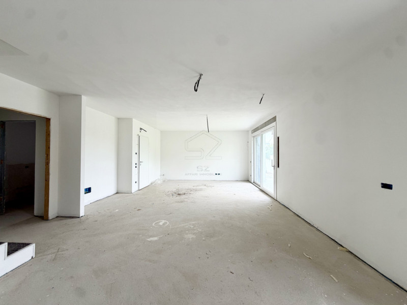 NOVENTA PADOVANA-PADOVA

In zona residenziale tranquilla e comoda ai principali servizi proponiam...