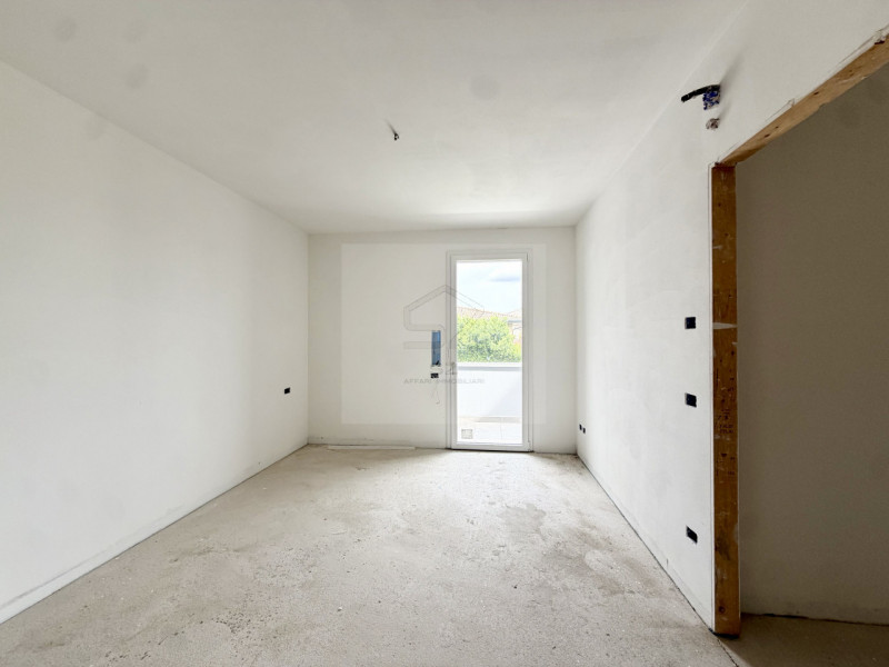 NOVENTA PADOVANA-PADOVA

In zona residenziale tranquilla e comoda ai principali servizi proponiam...