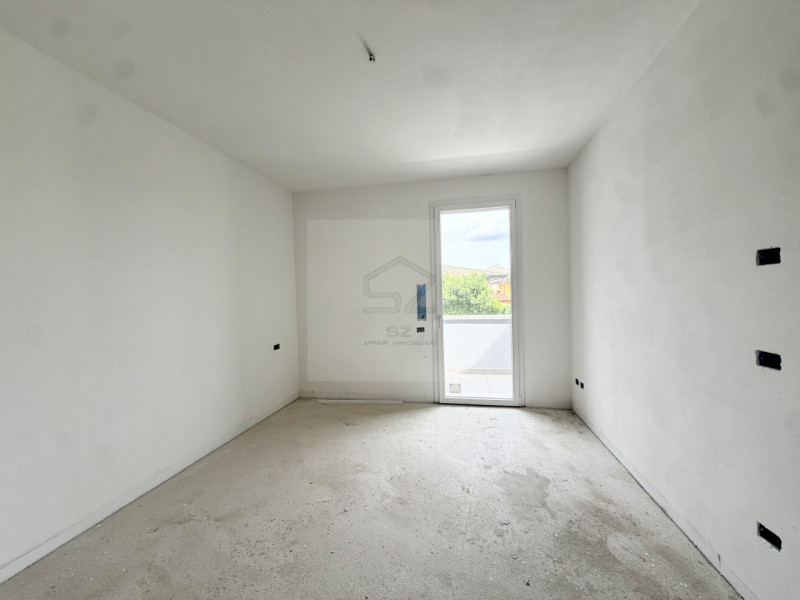 NOVENTA PADOVANA-PADOVA

In zona residenziale tranquilla e comoda ai principali servizi proponiam...