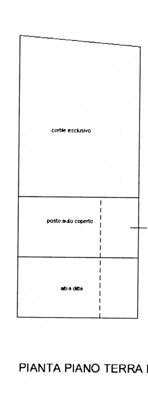 In centro a Pontevigodarzere proponiamo una soluzione all'ultimo piano su fabbricato di sole tre ...