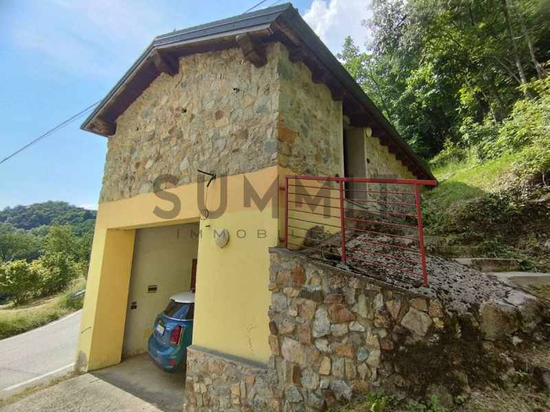VALLI DEL PASUBIO - Sant'Antonio: CASA indipendente di ampia metratura, al grezzo, con terreno di...