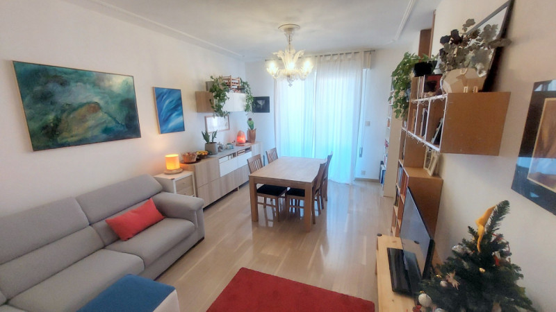 ULTIMO PIANO CON TERRAZZA AL PORTELLO €.298.000-rif.CL544

Presentiamo un appartamento posto al t...