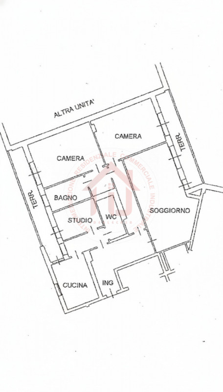 RIF: FR034 PADOVA CENTRO Proponiamo in vendita appartamento tricamere posto al sesto piano, servi...
