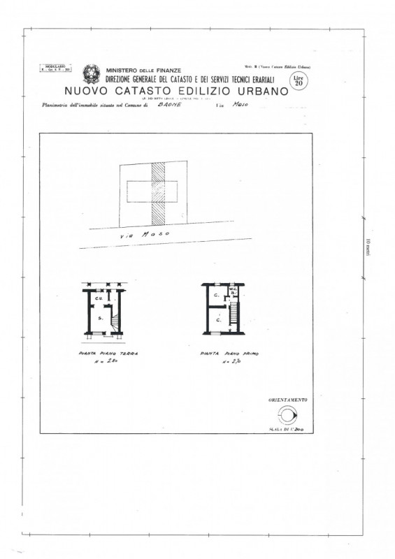Scopri questa casa a schiera, porzione centrale, situata nel cuore di Baone, un comune pittoresco...