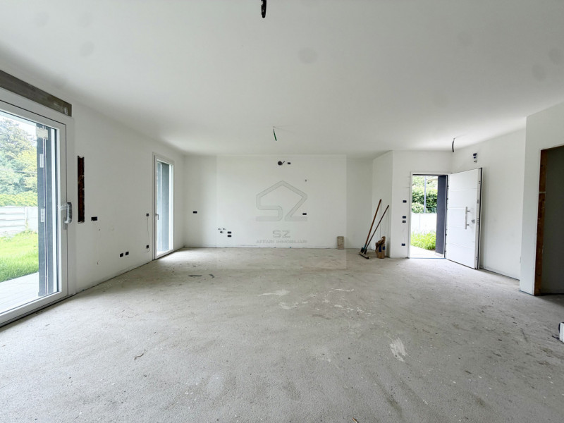 NOVENTA PADOVANA-PADOVA

In zona residenziale tranquilla e comoda ai principali servizi proponiam...