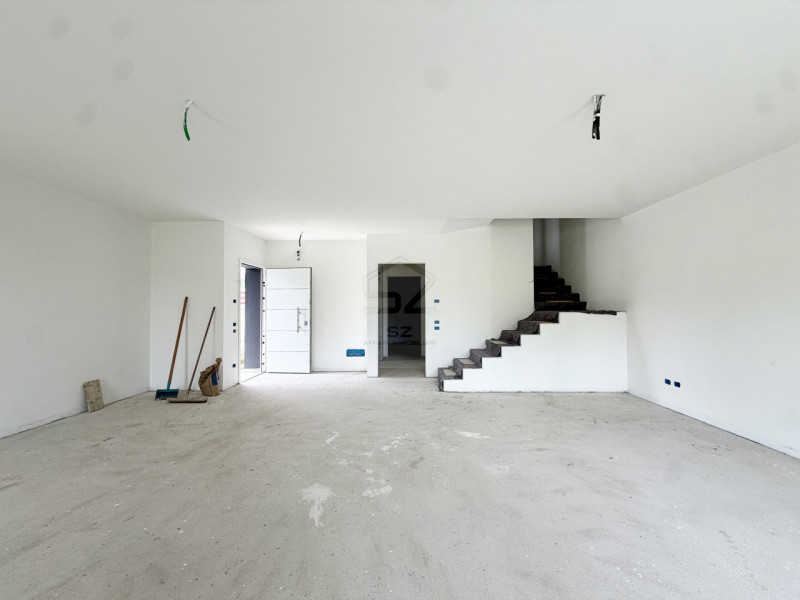 NOVENTA PADOVANA-PADOVA

In zona residenziale tranquilla e comoda ai principali servizi proponiam...