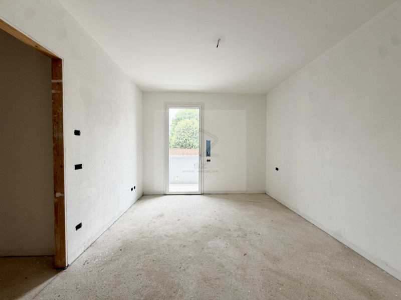 NOVENTA PADOVANA-PADOVA

In zona residenziale tranquilla e comoda ai principali servizi proponiam...