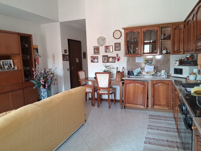 Un bicamere al primo piano con garage di proprietà.

Ecco i 5 motivi per cui consigliamo di acqui...