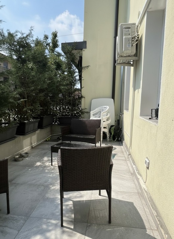 Padova – Arcella: porzione di bifamiliare ristrutturata con scoperto privato

In zona Arcella, co...