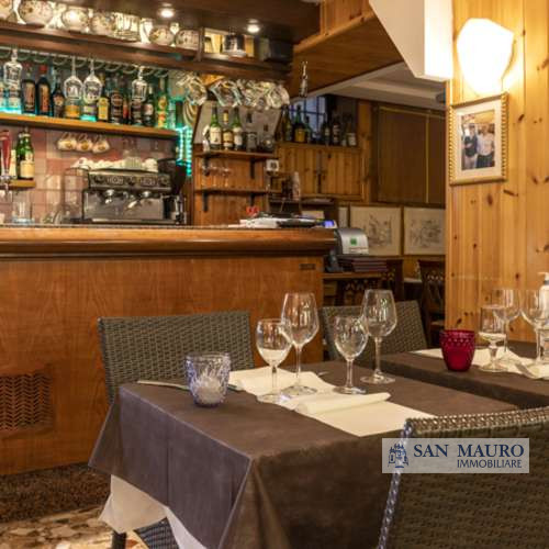 TRA LONGARE E MONTEGALDA: Cedesi in affitto d'azienda storico ristorante con 50 anni di avviament...