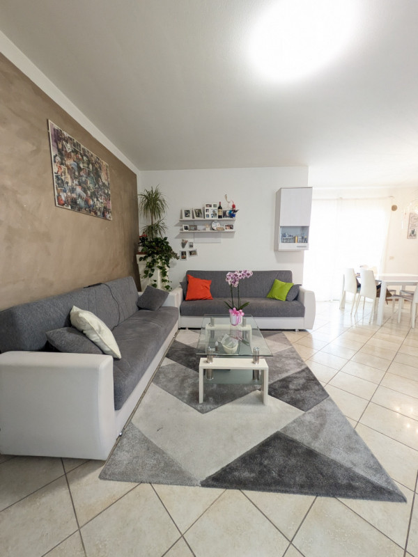 SCHIO - Magrè - Appartamento bicamere più studio in duplex sito al piano primo ed ultimo - Euro 1...