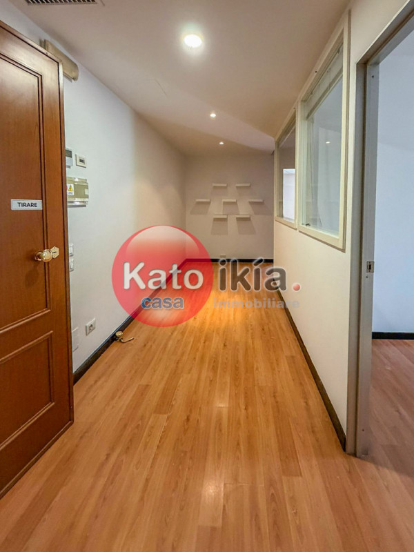 In posizione di forte interesse e ad alta visibilità, lungo Viale D’Alviano e nelle immediate vic...
