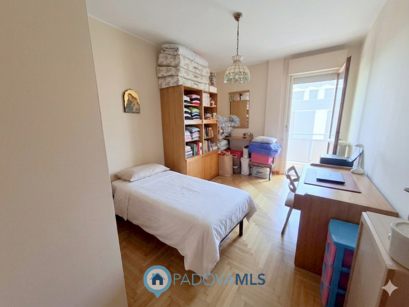 Immobile in esclusiva al Gruppo Padova MLS

SANTA RITA 2 CAMERE PIANO ALTO CON ASCENSORE €.319.00...