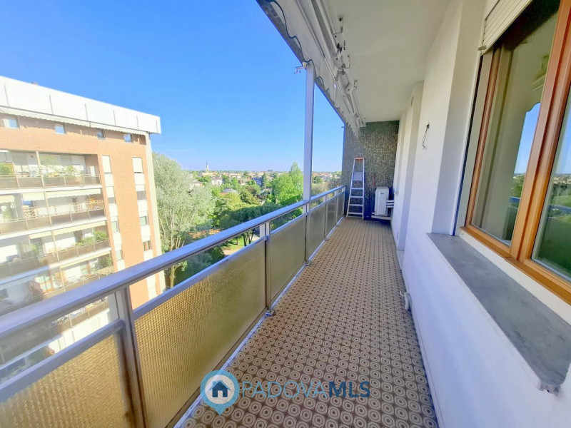 Immobile in esclusiva al Gruppo Padova MLS

SANTA RITA 2 CAMERE PIANO ALTO CON ASCENSORE €.319.00...