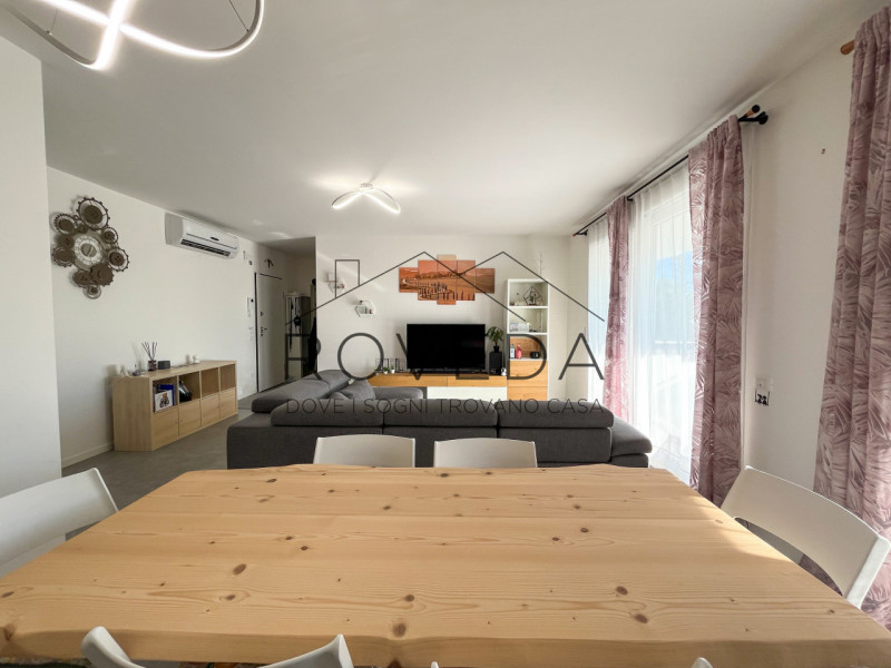 TREVISO: MONIGO

"RIFERIMENTO TV37"

L'agenzia Roveda Immobiliare ha il piacere di presentarvi in...