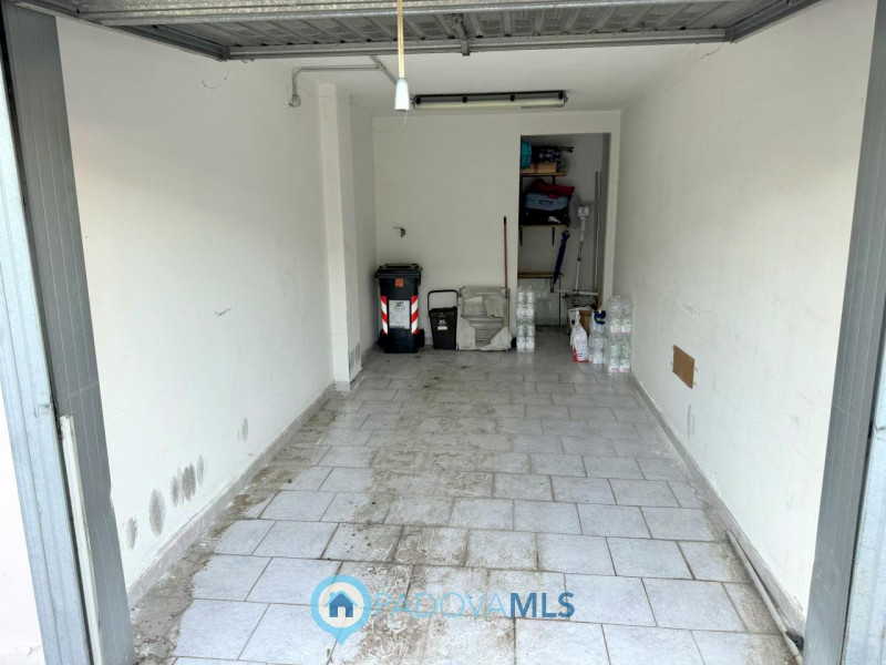 Immobile in esclusiva al Gruppo Padova MLS

Luminoso appartamento ultimo piano in piccola palazzi...