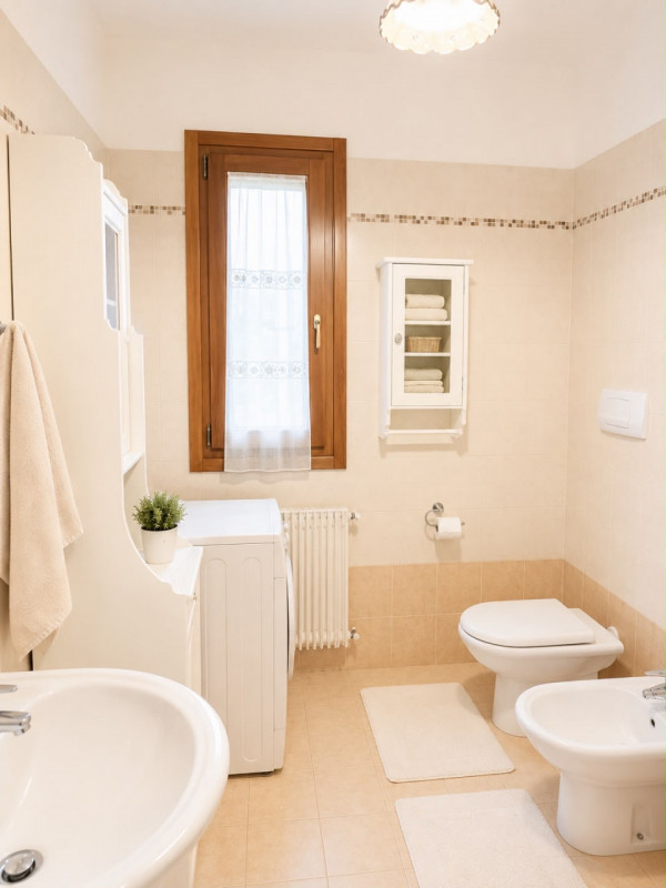 (Per INFO Fabrizio 333 7743912) A soli 400 mt dal centro di Montebelluna, proponiamo in vendita u...