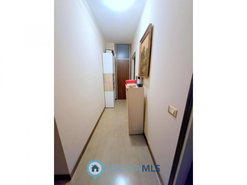 Immobile in esclusiva al Gruppo Padova MLS
SANTA RITA 2 CAMERE PIANO ALTO CON ASCENSORE  €.319.00...