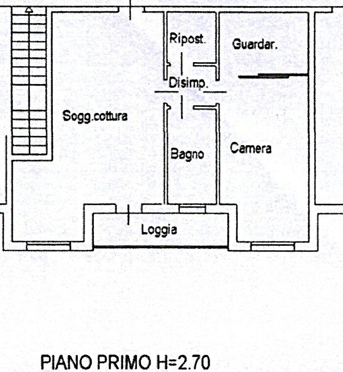 All'interno di un tranquillo quartiere residenziale, nelle immediate vicinanze del centro di Albe...