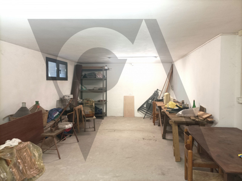 Scopri il tuo nuovo bicamere a Granze di Camin. Questo appartamento di 86 mq si trova al primo pi...