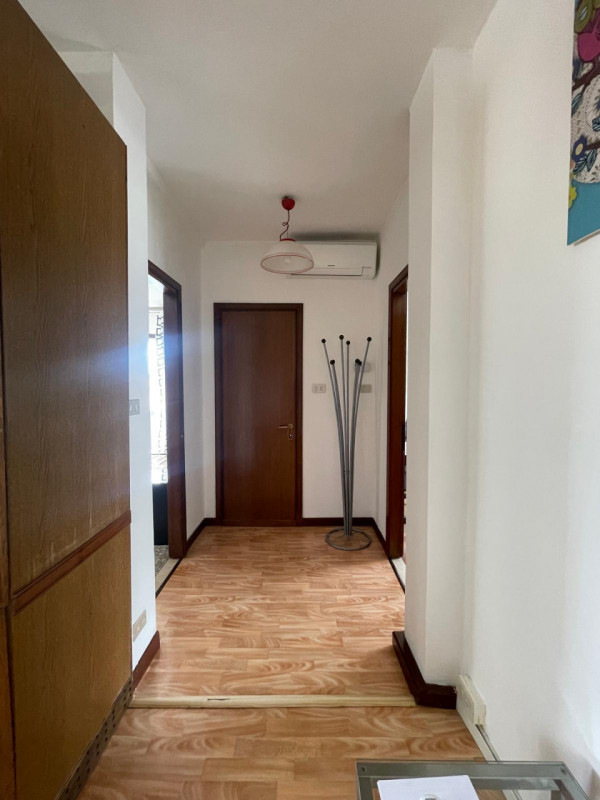 Montegrotto Terme: In Viale Stazione proponiamo Appartamento arredato, libero da subito composto ...