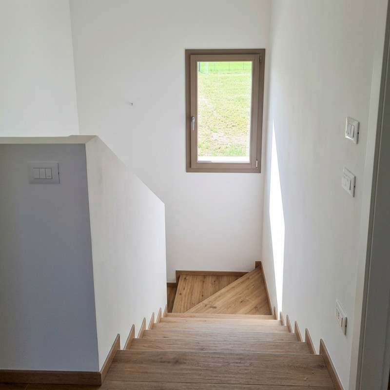 (PER INFO VITTORIO 3527343301)Nuova bifamiliare indipendente in Classe A4 con ampio scoperto escl...