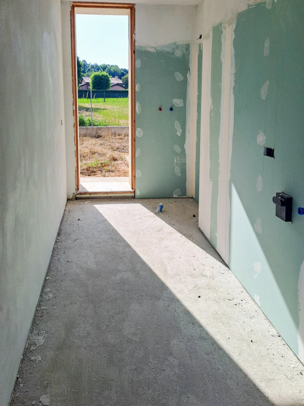(PER INFO VITTORIO 3527343301)Nuova bifamiliare indipendente in Classe A4 con ampio scoperto escl...