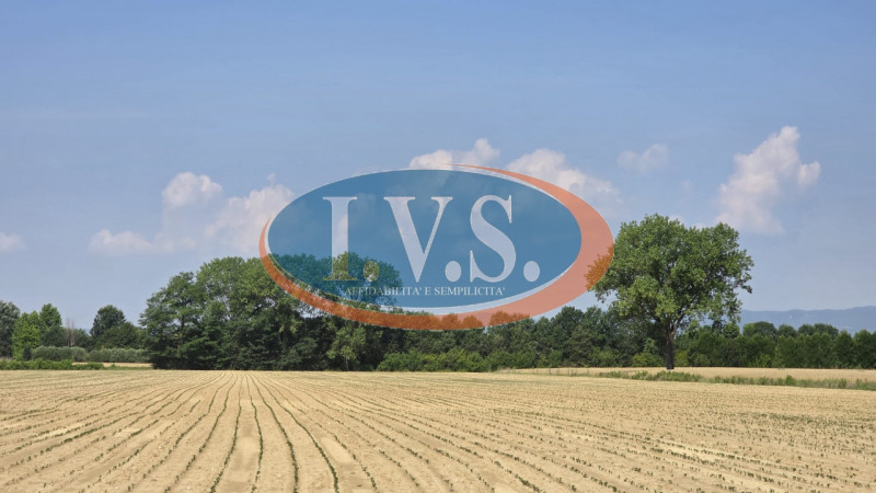 CERVARESE SANTA CROCE: In località Fossona proponiamo terreno agricolo di circa 31.500 mq. pari a...