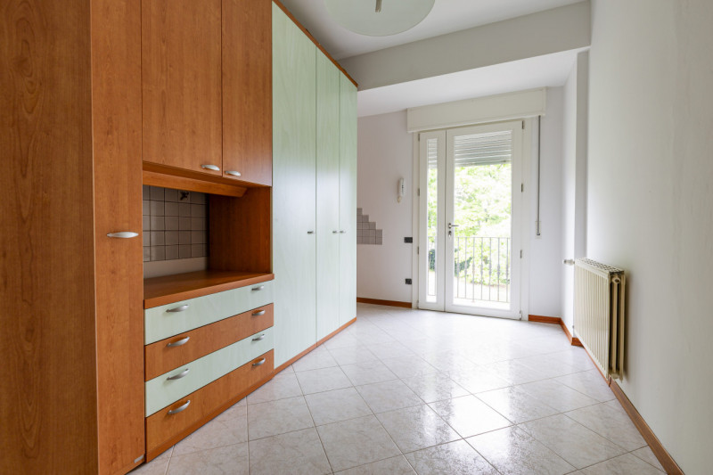 (Per INFO Roberto 3453195338) Caerano di San Marco, proponiamo in vendita una magnifica villa che...