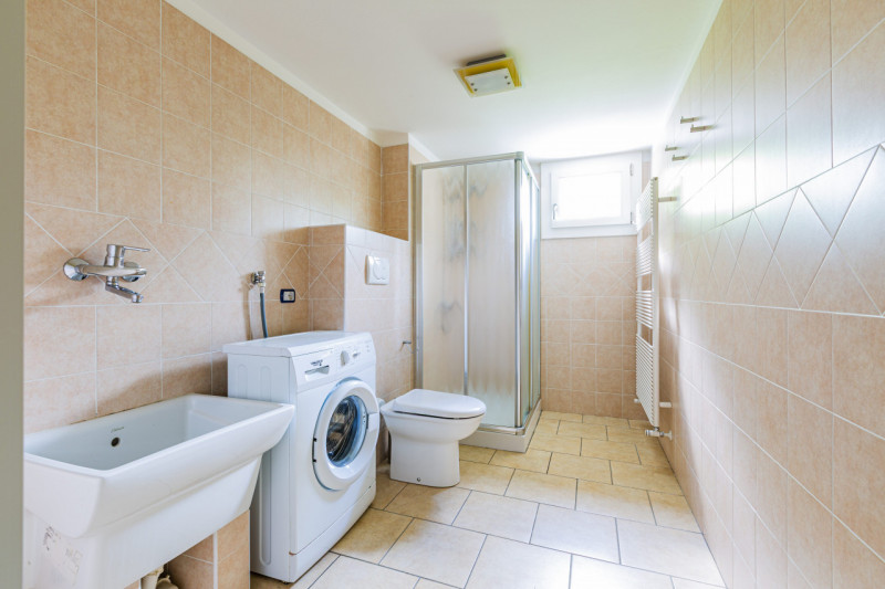 (Per INFO Roberto 3453195338) Caerano di San Marco, proponiamo in vendita una magnifica villa che...