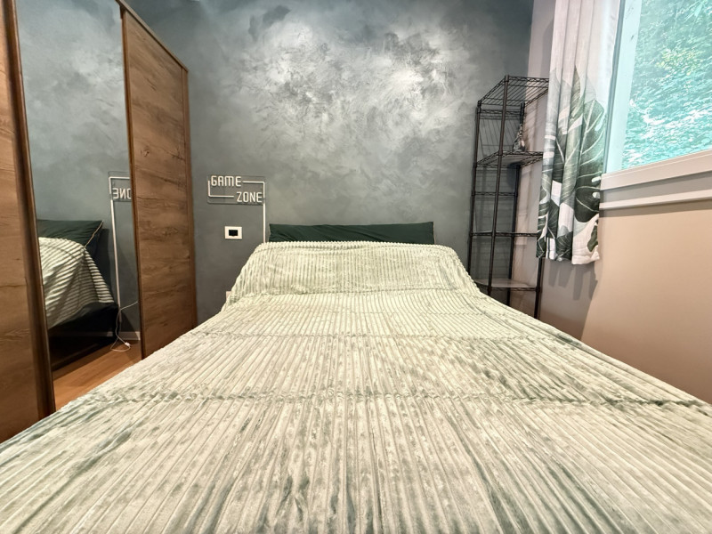 All'interno di un esclusivo residence composto da sole 19 unità abitative, proponiamo in vendita ...