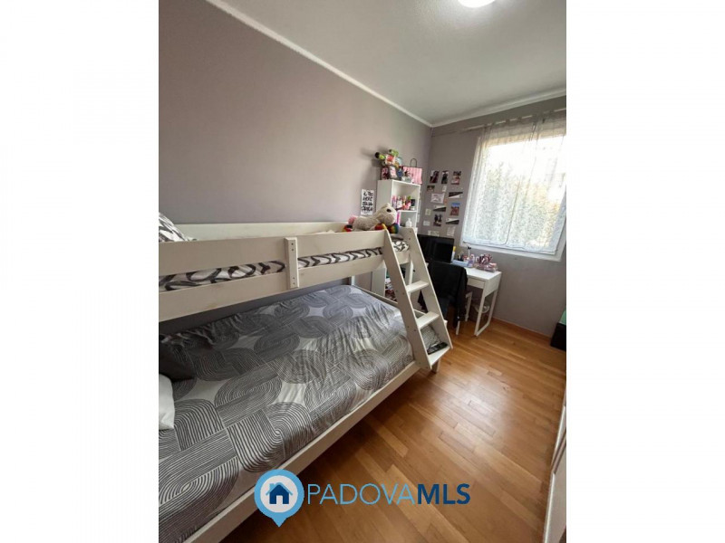 Immobile in esclusiva al Gruppo Padova MLS
PERAGA DI VIGONZA – APPARTAMENTO CON GIARDINO PRIVATO
...