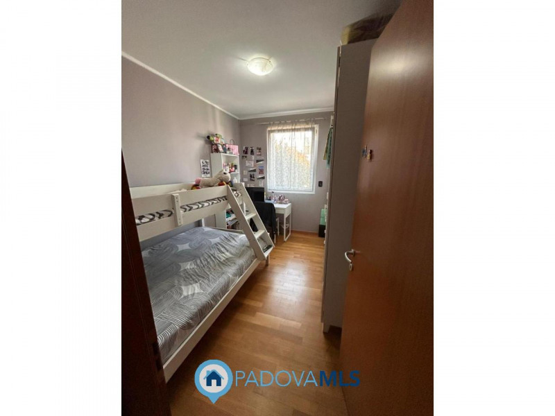 Immobile in esclusiva al Gruppo Padova MLS
PERAGA DI VIGONZA – APPARTAMENTO CON GIARDINO PRIVATO
...