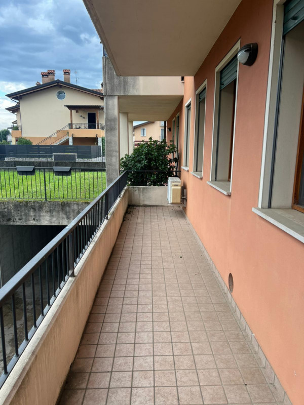 Villaverla (VI) - C.E.D - COMPLETAMENTE ARREDATO (manca solo la lavatrice) - In quartiere residen...