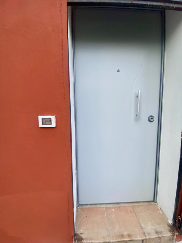 Scopri questo splendido appartamento bilocale di circa 50 mq nel cuore della rinomata zona Sant’A...