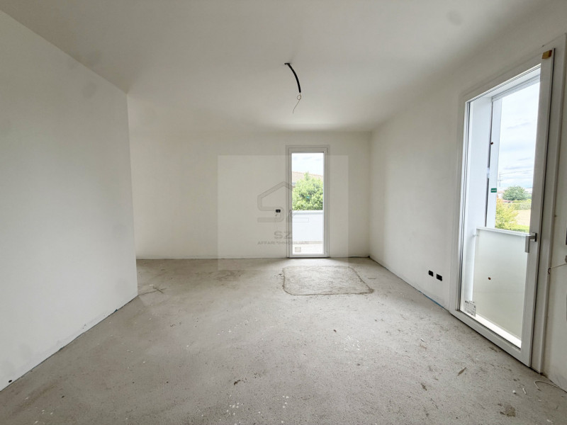NOVENTA PADOVANA-PADOVA

In zona residenziale tranquilla e comoda ai principali servizi proponiam...