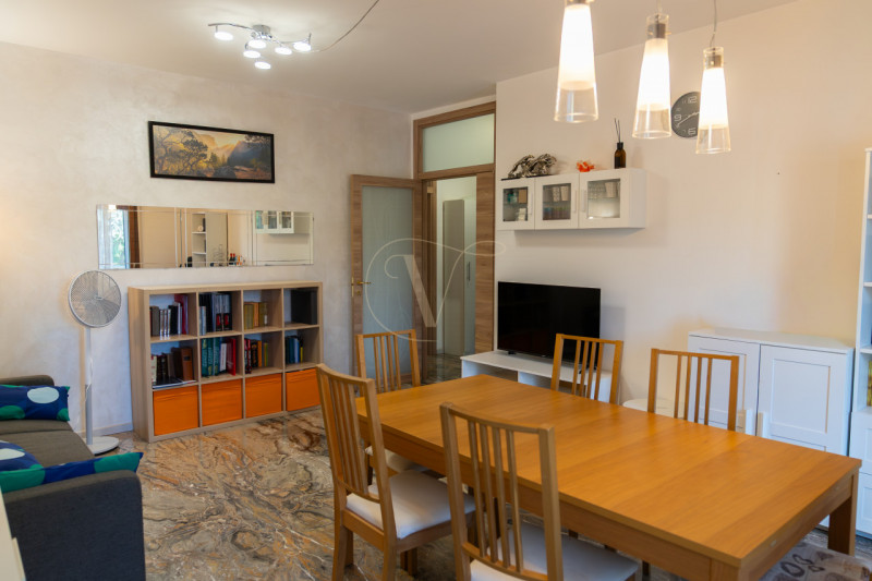 Scopri questo funzionale appartamento situato nel cuore di San Bellino. Questa casa è ideale per ...