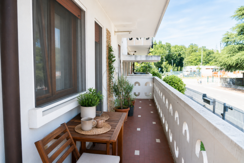 Scopri questo funzionale appartamento situato nel cuore di San Bellino. Questa casa è ideale per ...