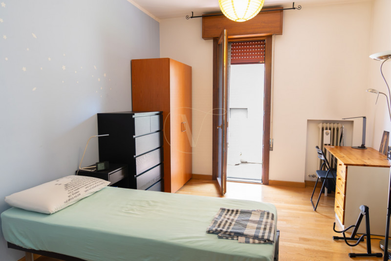 Scopri questo funzionale appartamento situato nel cuore di San Bellino. Questa casa è ideale per ...
