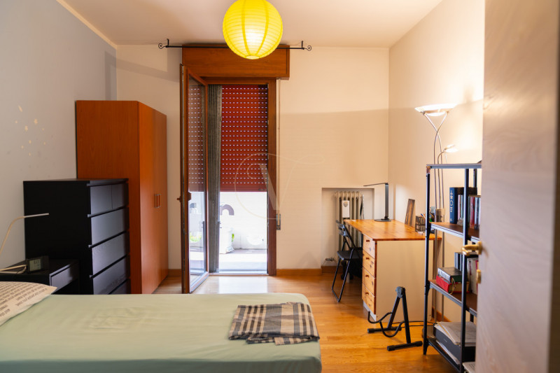 Scopri questo funzionale appartamento situato nel cuore di San Bellino. Questa casa è ideale per ...