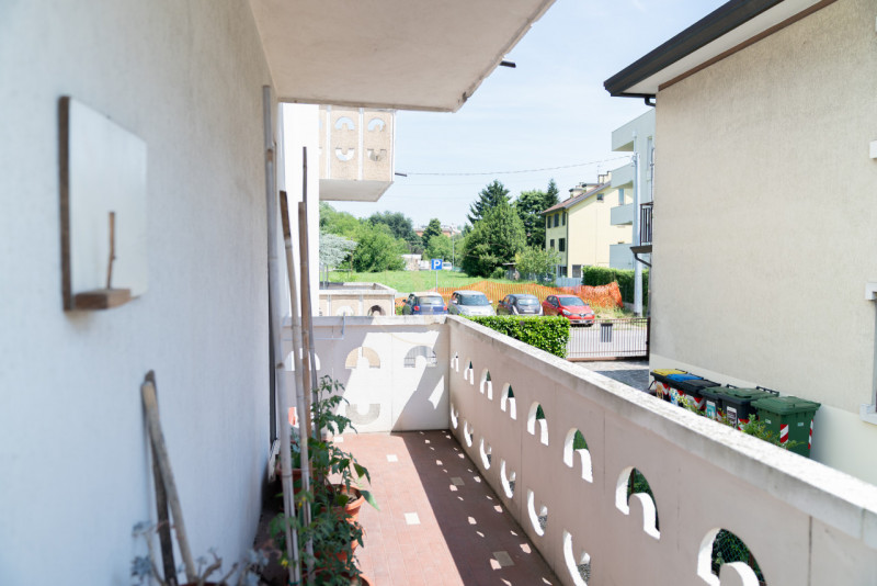 Scopri questo funzionale appartamento situato nel cuore di San Bellino. Questa casa è ideale per ...