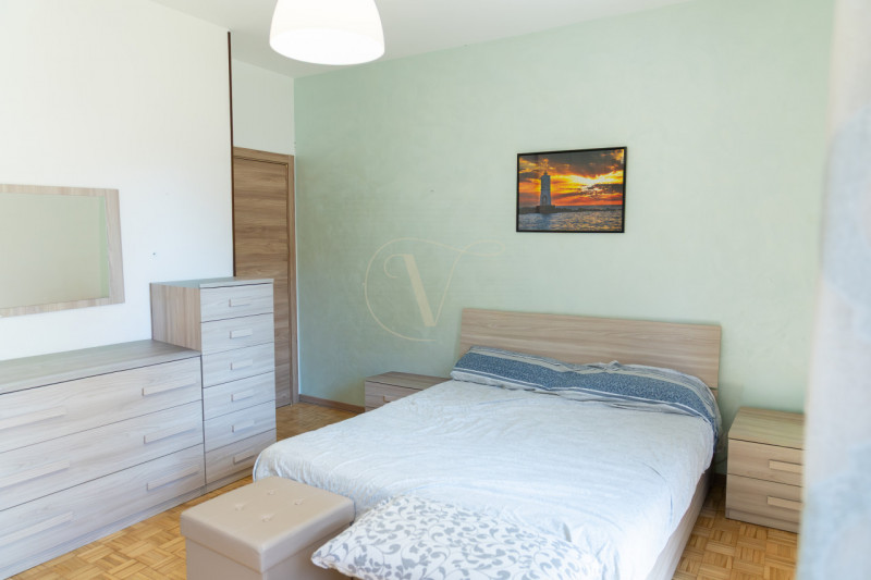 Scopri questo funzionale appartamento situato nel cuore di San Bellino. Questa casa è ideale per ...