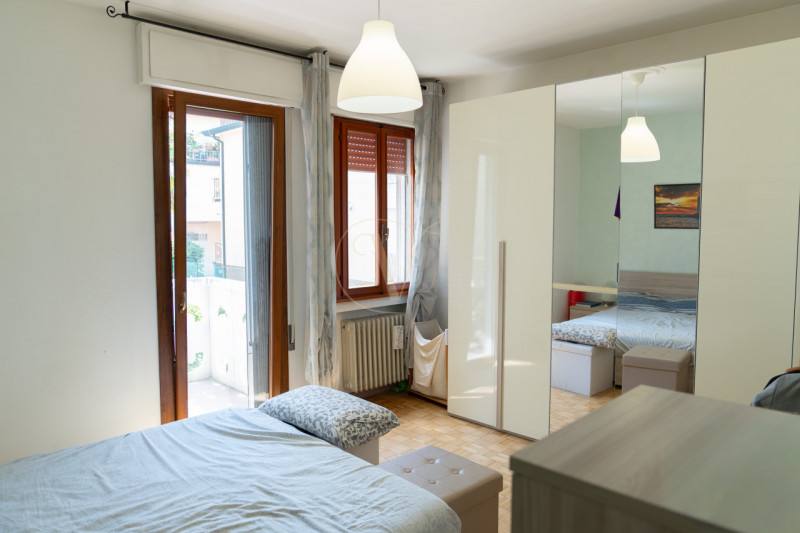 Scopri questo funzionale appartamento situato nel cuore di San Bellino. Questa casa è ideale per ...